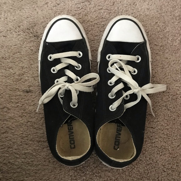 Black Converse - Picture 1 of 1